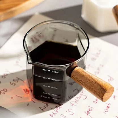 Präzise Markierungen & Holzgriff Espressomilchkännchen (120 ml)