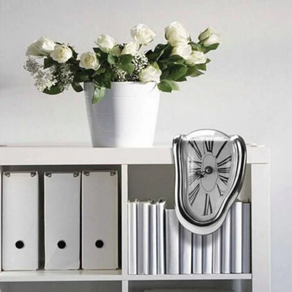 Schmelzende Regal-Uhr – Moderne Optische Täuschung Tisch-Deko