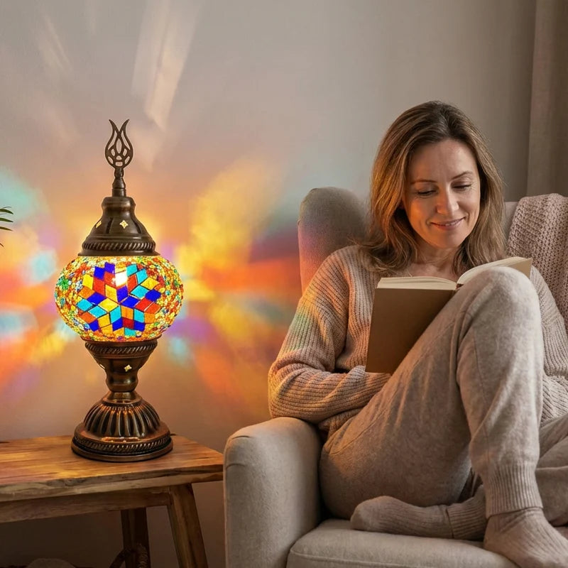 Mosaik-Tischlampe – Buntes Glasdesign mit warmem LED-Licht